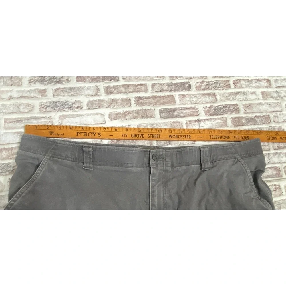 L.L. Bean Shorts Natural Fit Pathfinder Stretch Men's Gray 42 Canvas Work Hiking